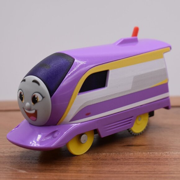 Kana Purple Battery Operated Motorized Trackmaster Thomas & Friends Railway 2021 - Picture 2 of 6